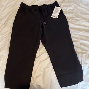 Lululemon On The Fly Crop